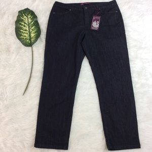 Gloria Vanderbilt dark wash denim pants size 18